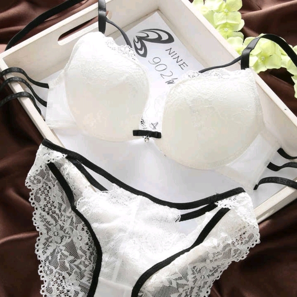 Other - Women's White Sexy Lace Set